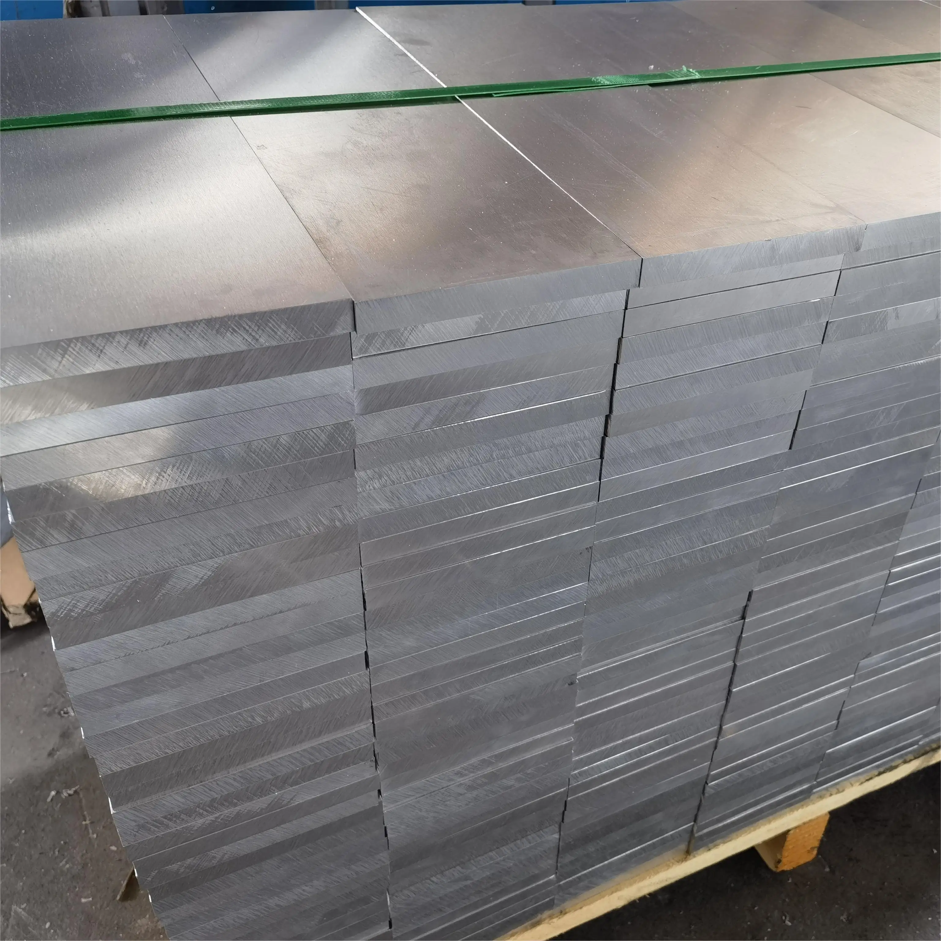 2024 6061 6063 6082 7075 Aluminum Flat Bar Polished Finishing Square Rod