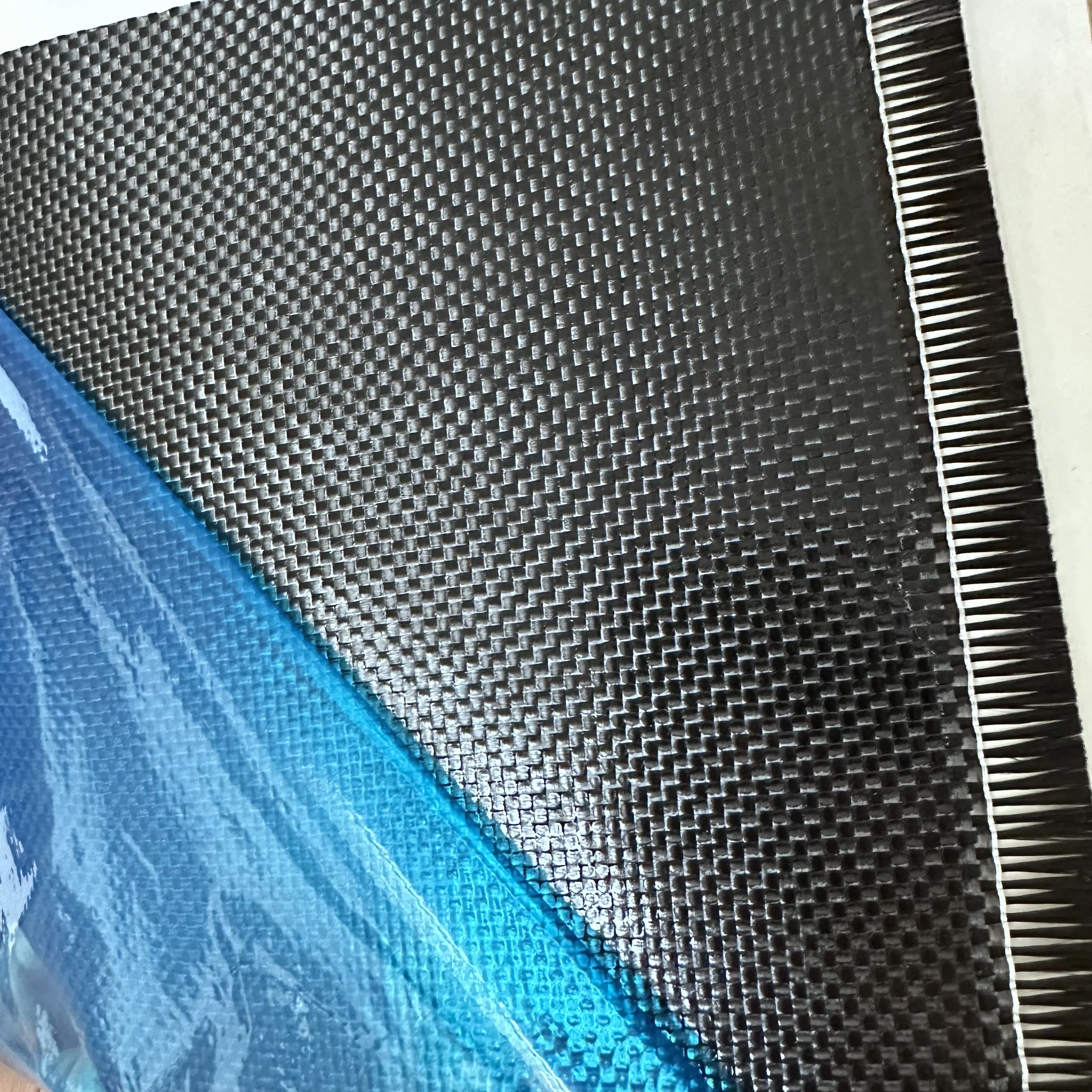 Hot Best quality 3k carbon prepreg 200g bidirectional twill pre preg carbon fiber composite prepreg