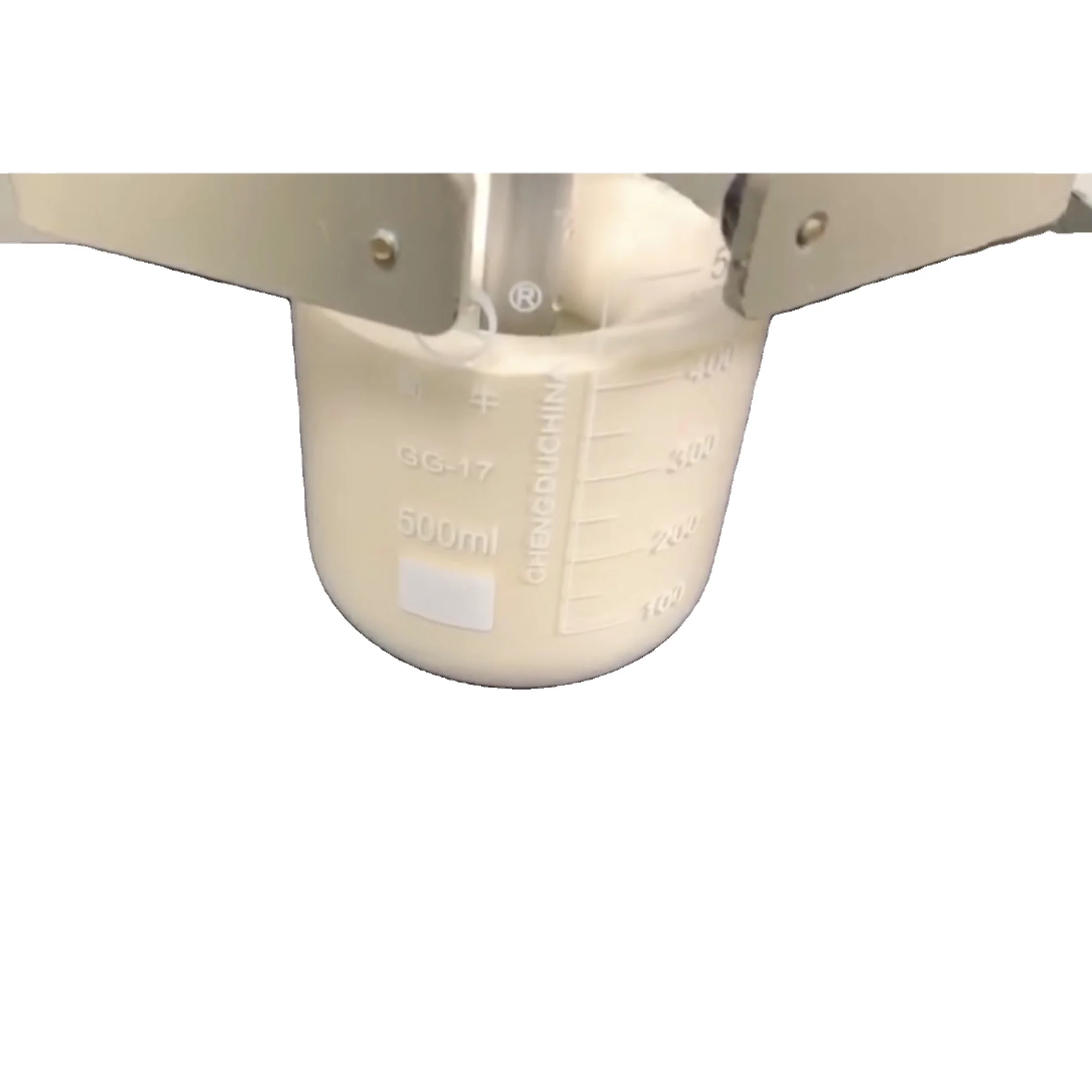 Herbicide China best seller Isoxaflutole 48%SC  control  in crops corn soybeans sugarcane herbicide agrochemicals