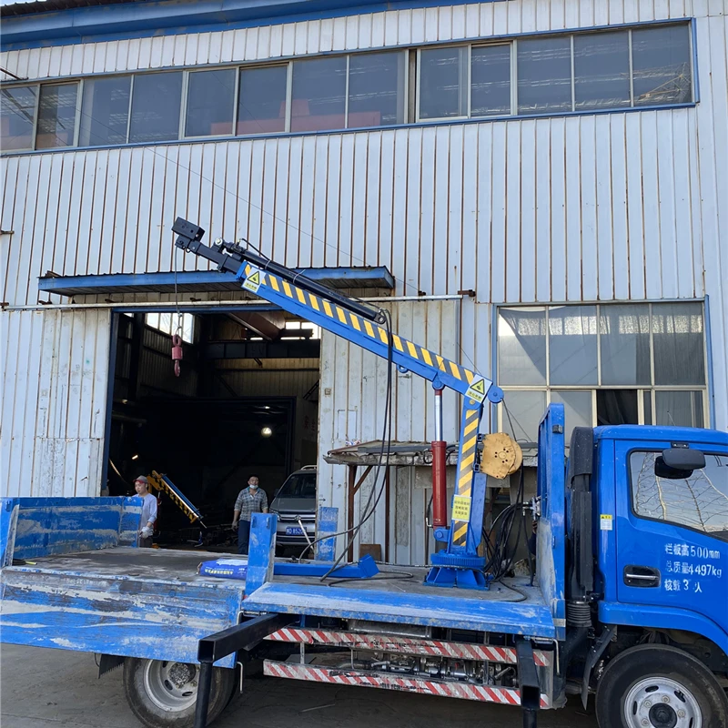 Hydraulic crane used for 1 ton small pickup truck 2 tons small hydraulic power car folding arm pickup truck small crane