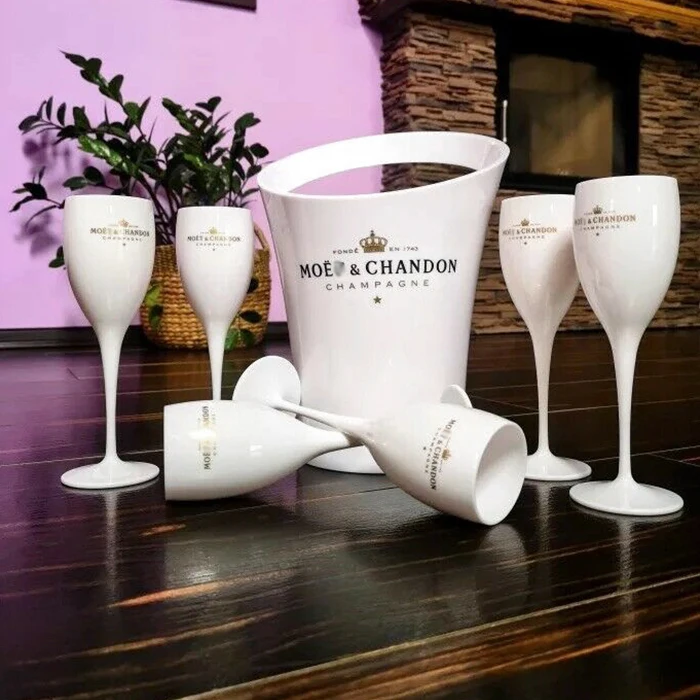 700X500 Colors 03.jpg