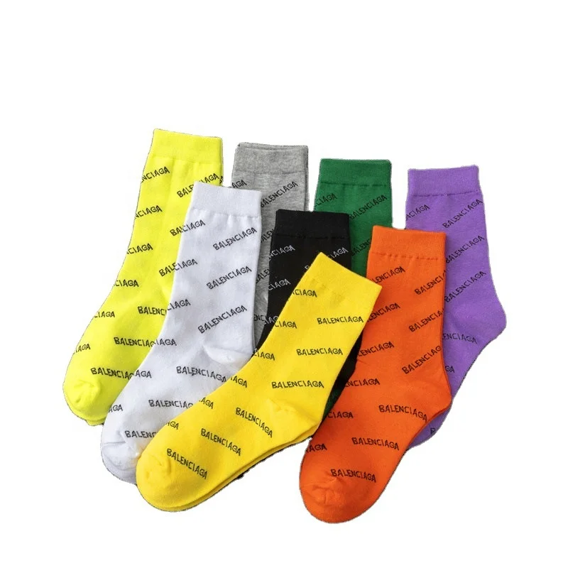 woman cotton designer print socks custom made logo crew fashion socks custom novelty dress design socks logo fashion funny happy