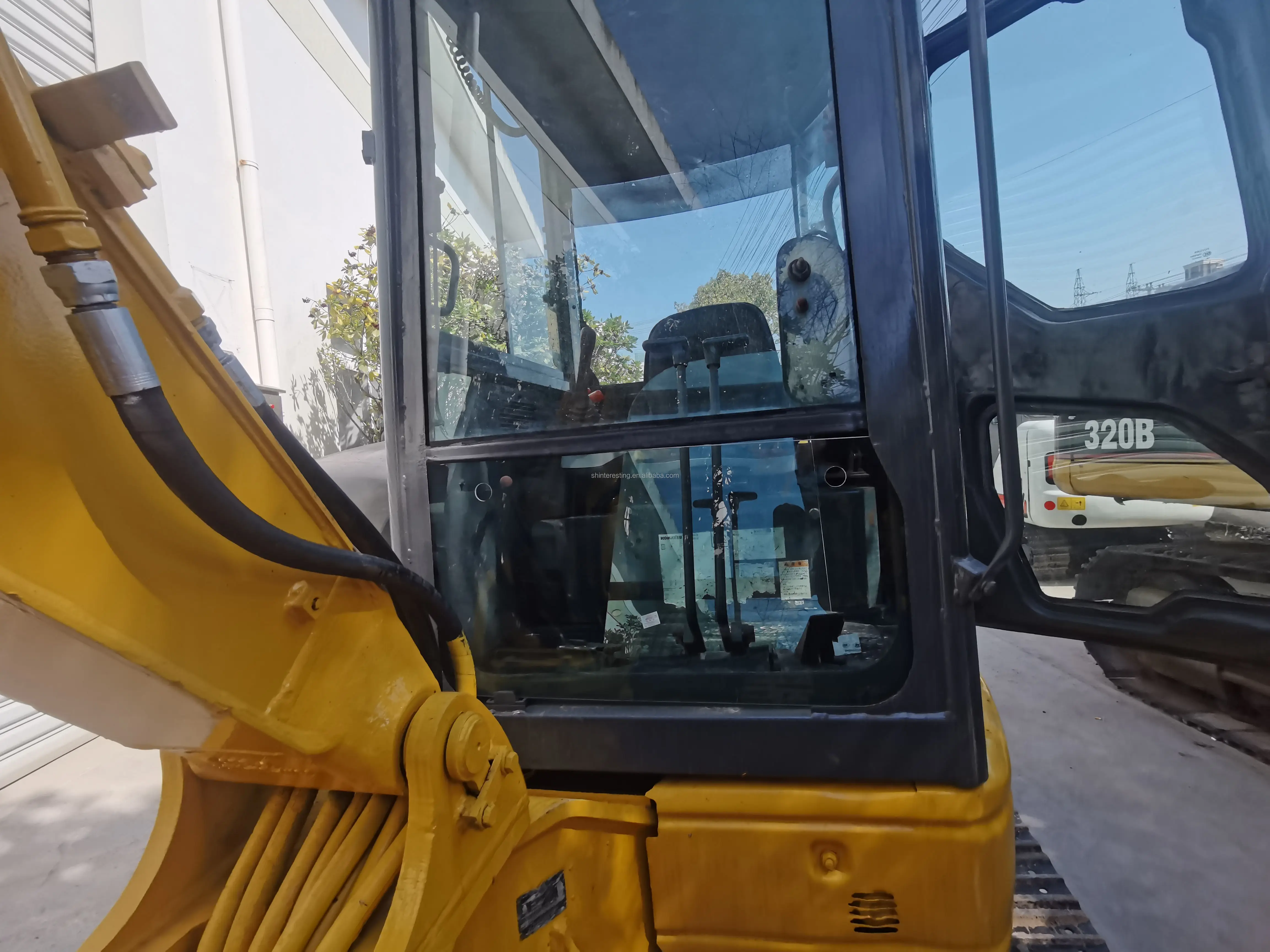 Japan Komatsu PC40 100 130 200 400 20 T 40TON Used Excavator PC400-7 PC220 for Sale