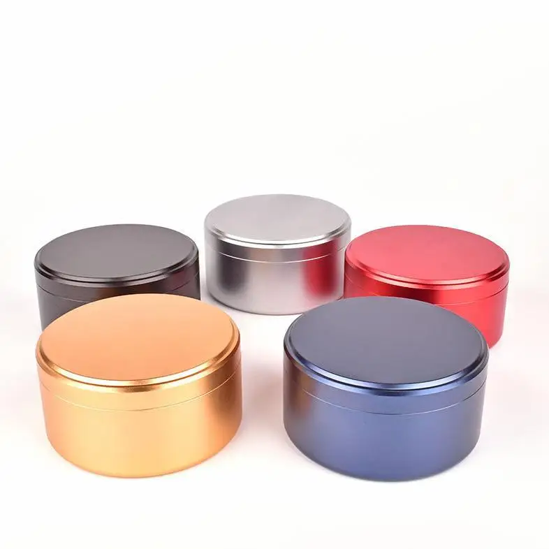 Free Sample 80ml 100ml 120ml 30g 50g 80g 100g Custom Screw Top Cosmetic Aluminium Tin Candle Jar Luxury Metal Jars Lid