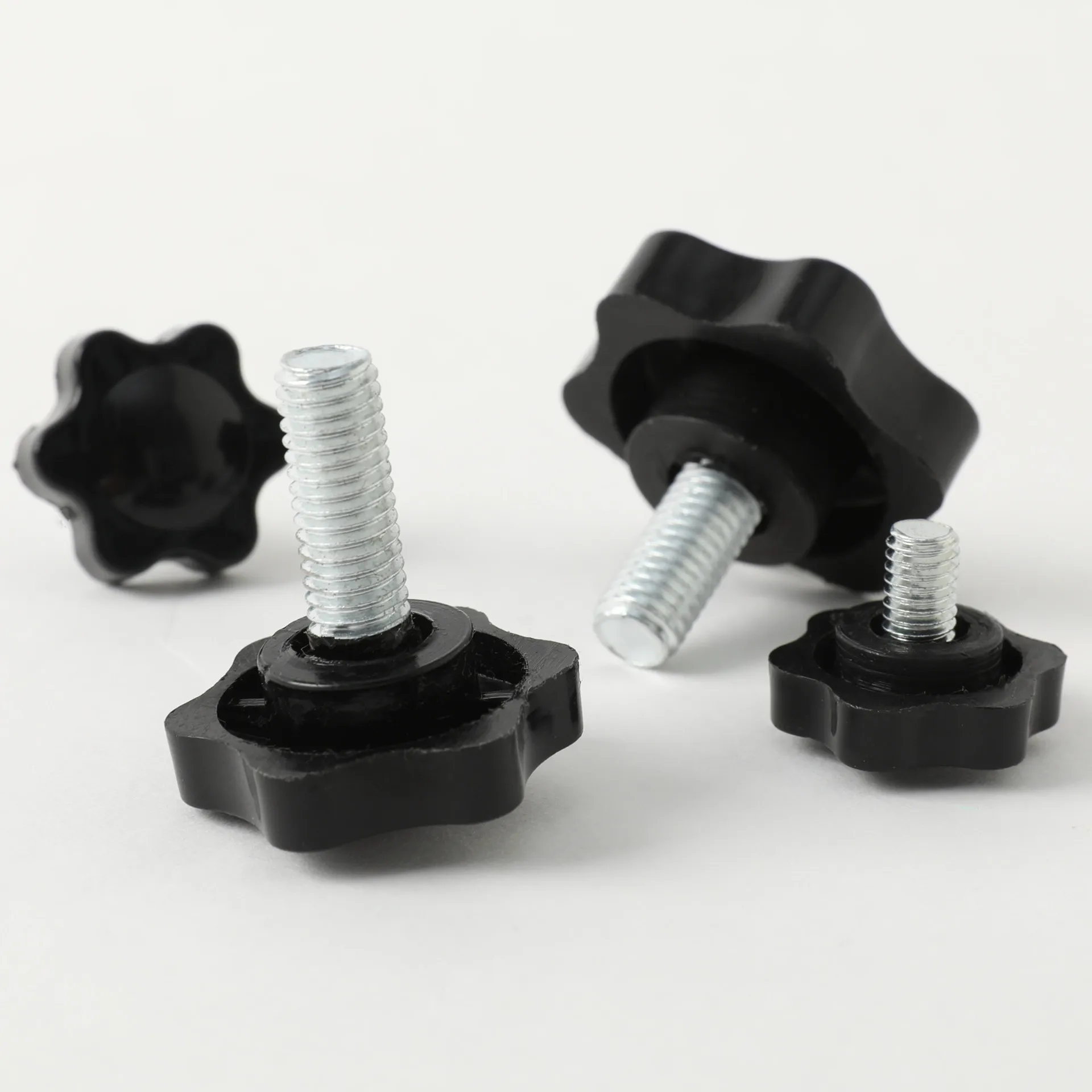 Plastic Screw Adjustable Customized Smooth Surface 4mm6mm8mm Carbon Steel Zinc Plated Galvanized Nylon Torx Head Hand Screw