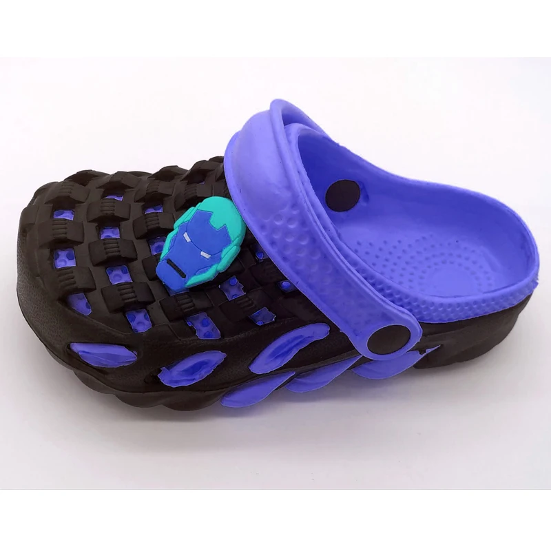 2021 wholesale new stylish kids classic summer beach outdoor garden shoes  cute  eva sandals double colors flat clogs