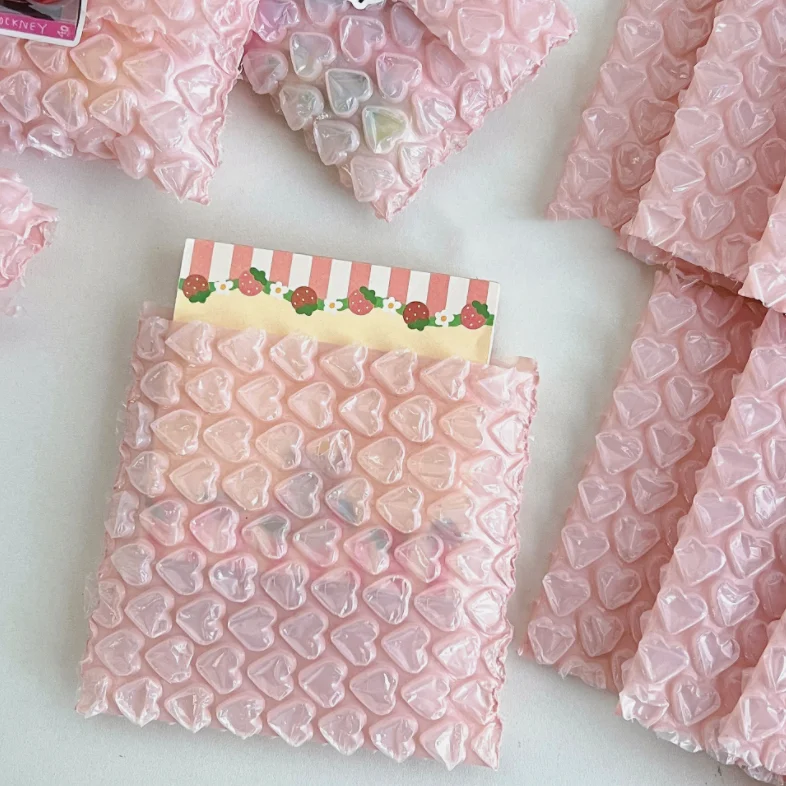 Pink heart-shaped thickened drop-proof express bubble film bags wholesale