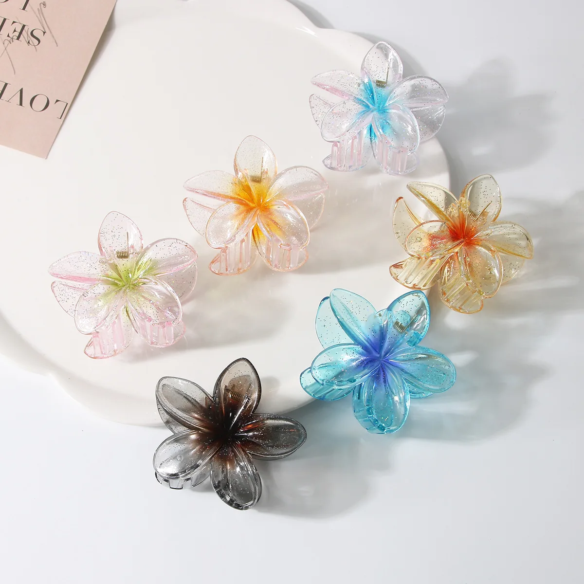 Hot Selling 4CM/8CM Sweet Beach New Plumeria Claw Hair Clip Giant Flower Claw Clip Large Mini Glitter Frangipani For Women Girls