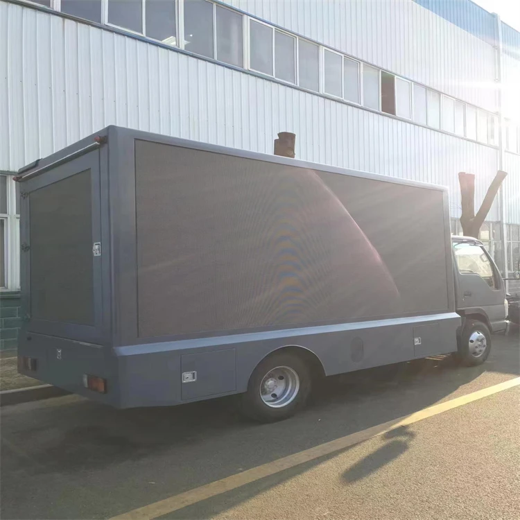 Popular ISUZU  Diesel Mobile LED Screen Truck  Digital Billboard Media Advertising Mobile LED Screen Truck  Full Color Vehicle