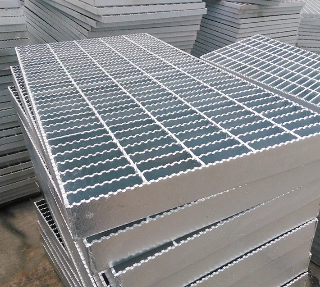 Free Combination Heavy Duty Outdoor Drain Kitchen Drain Stainless Steel with Galvanized Steel Grate