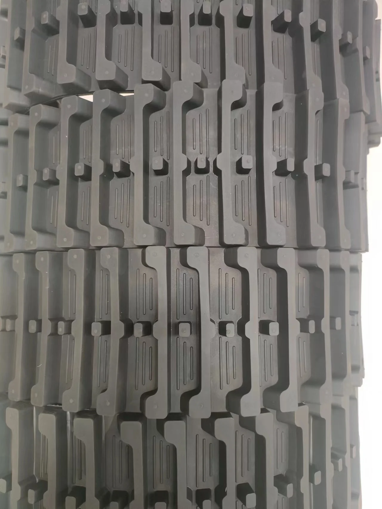 Rubber Tracks Excavator Used in Municipal Engineering Rubber Blocks