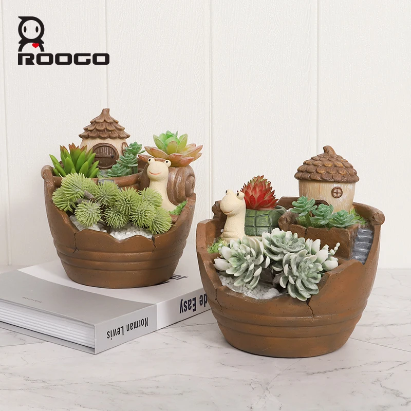 Nature Scenery House Style Succulent Planter Resin Bonsai Wholesale Price Desktop Garden Decoration Pot With Animal
