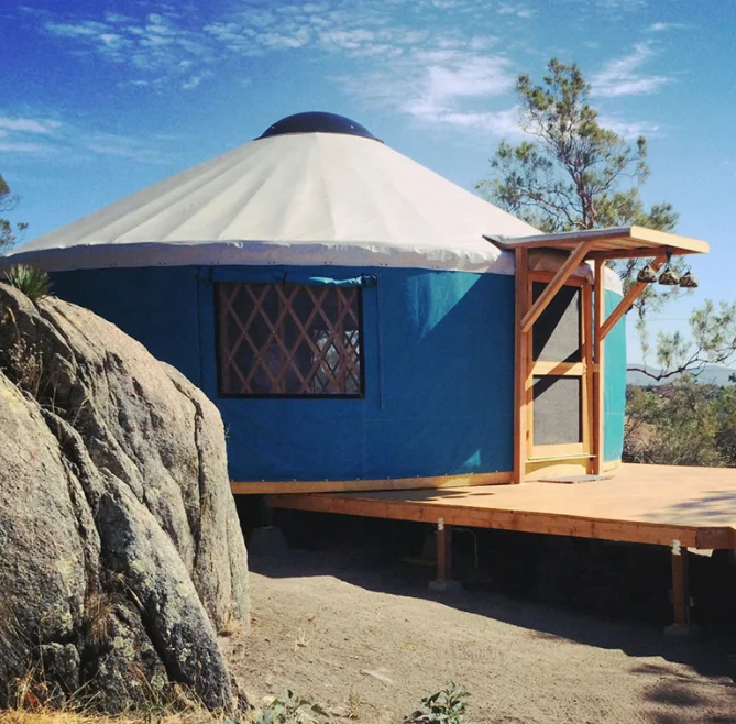 Fashion beautiful sturdy durable oversized space European yurt travel camping tent