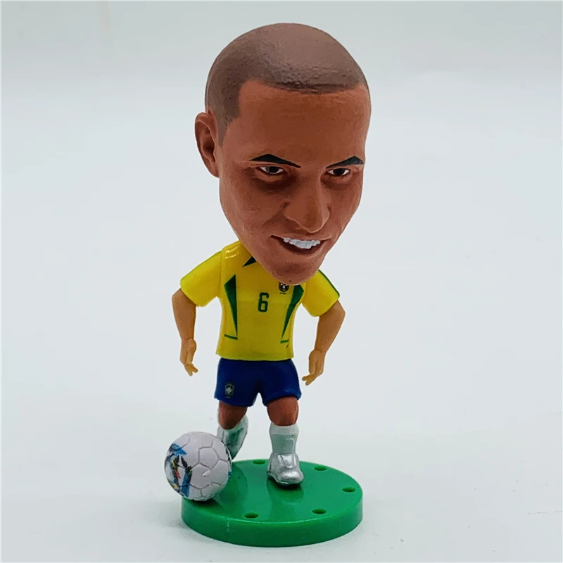 Фигурки бразильского игрока 10 # Neymar Jr. 2024 год