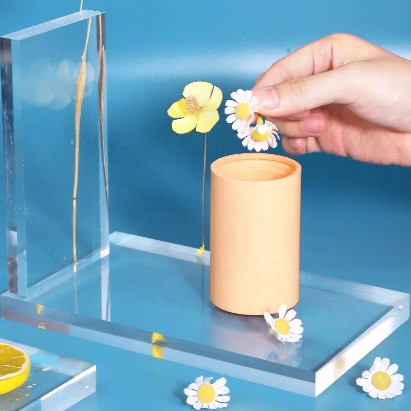 Wellfine 3-In-1 Silicone Cube Roller Ice Massage Ball Upgrade Ice Face Roller Mold Ice Roller for Face