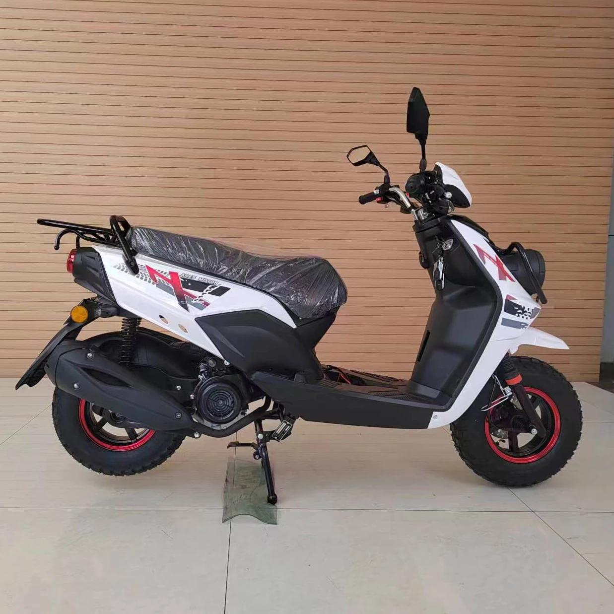 Hot sale popular cheap tank 150cc 50cc air-cooled high quality gasoline motorcycle motor scooters motorbike