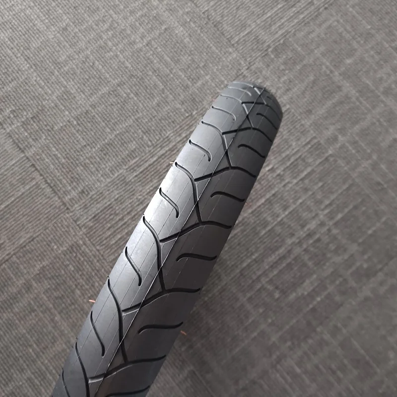 Wholesale Black 20X3.0 20X4.0 24X3.0 26X3.0 Electric Fat Bike Bicycle Tire White Wall Tyre for Road Bike