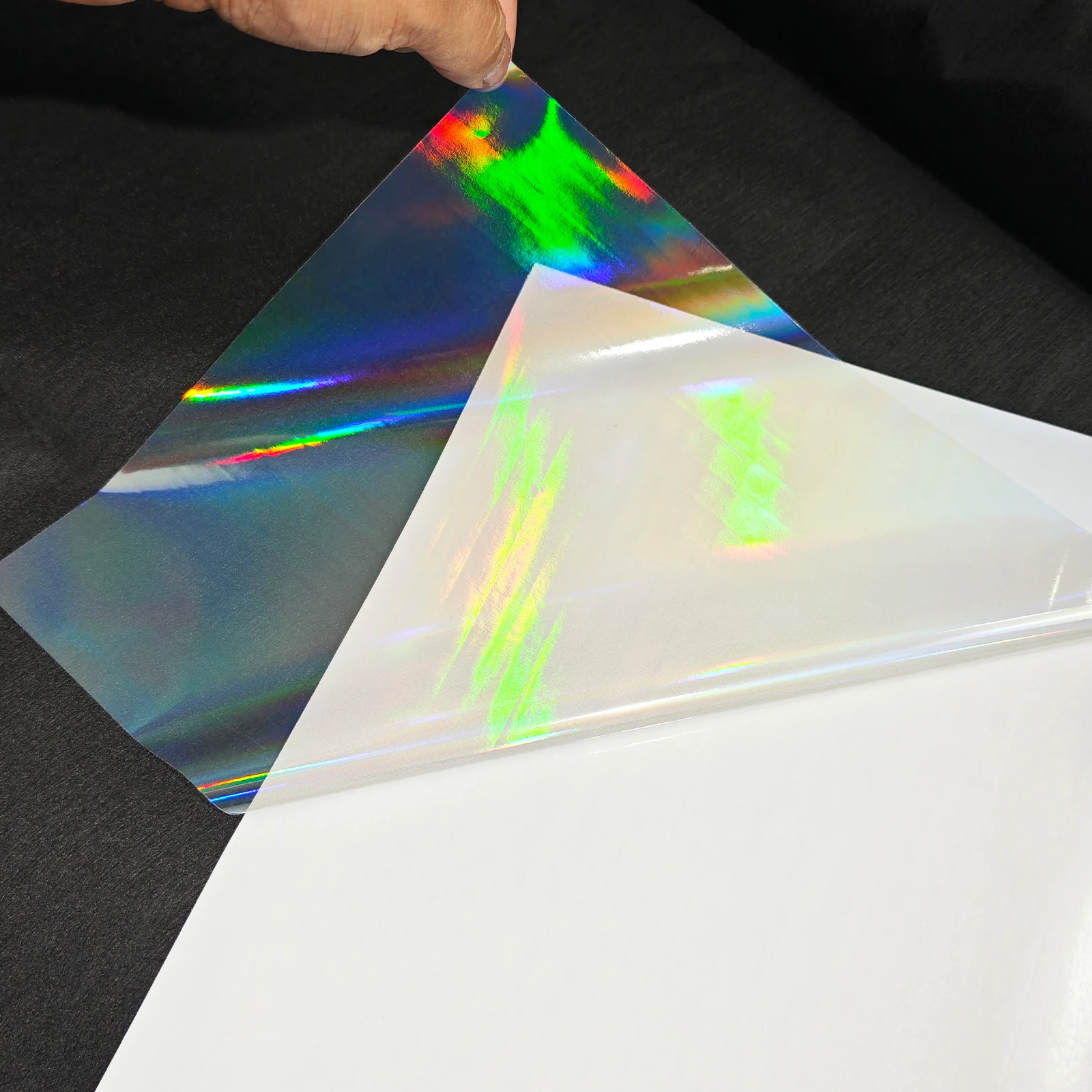 20 Sheets PVC A4 Cold Holographic Self-Adhesive Laminating Vinyl Sheet Holographic Overlay Film for Industrial Packaging Packing