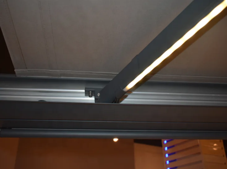 full cassette retractable electric awning 7200 4*2.5m remote control switch retractable LED lighting awning with wind/sun sensor