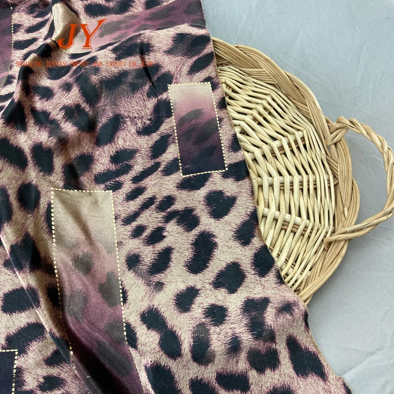 Good quality factory directly coat pattern fabrics dress digital print velvet fabric for clothing