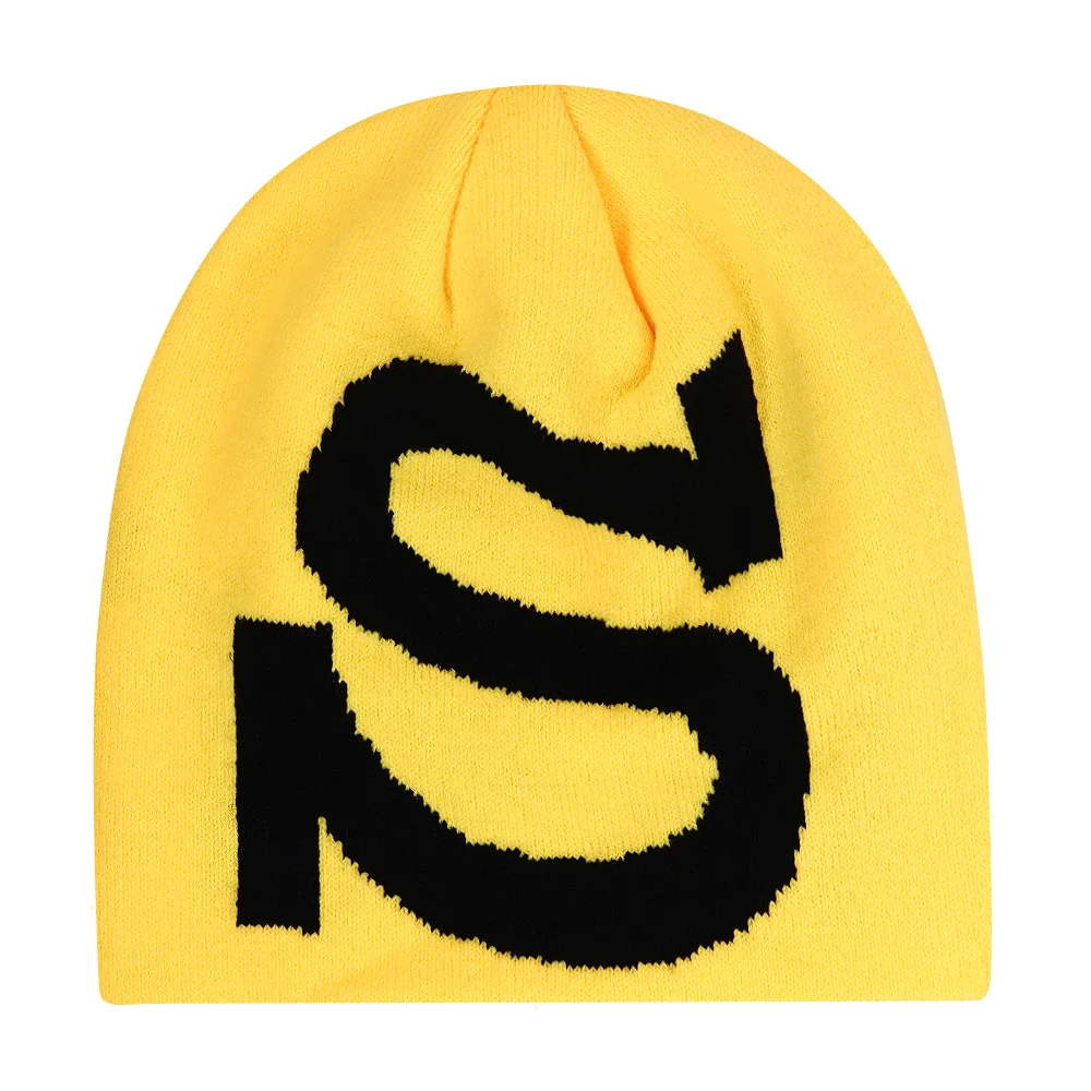 Fashion Wholesale Winter Warmly Knitted Customized Logo Sports Winter Skull Cap Beanie Hat