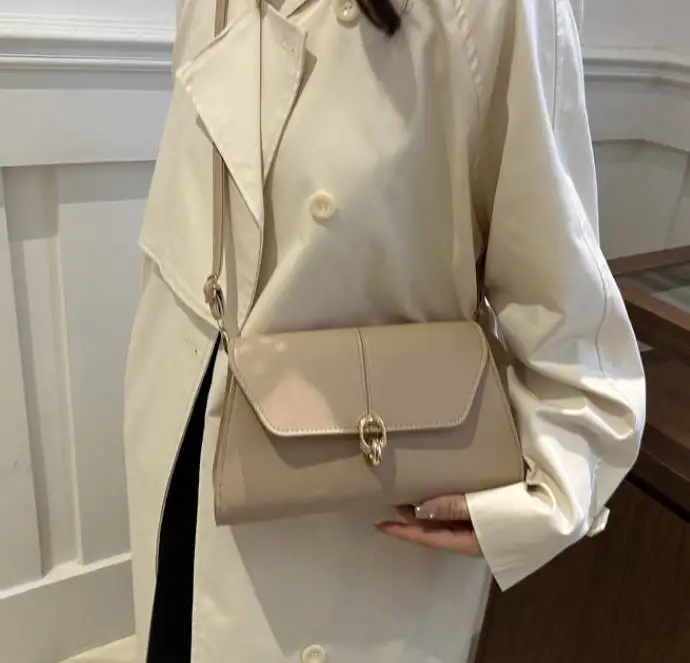 2024 Woman Bags Luxury Handbags Vintage PU Designer for Ladies Wholesale Fashion Square Shoulder Bag with Lock Decoration