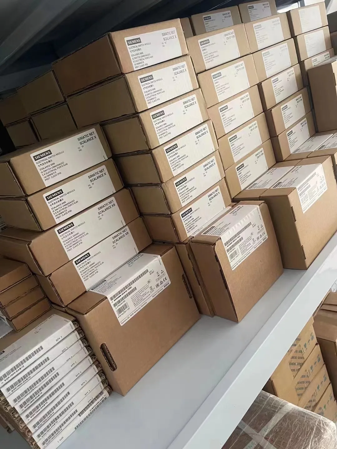 6ES7231-7PD22-0XA0 6ES7 231-7PD22-0XA0 SIMATIC S7-200 SMART CPU New Original PLC Module Stock In Warehouse