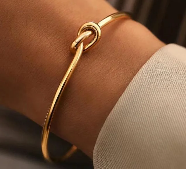 Personalized Bridal Party Gifts Friendship Knot Jewellery Gold Fill Love Knot Bangle Bracelet Tie The Knot Bangle