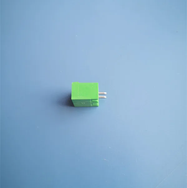 3.5mm or 3.81mm pitch straight dip type terminal blocks