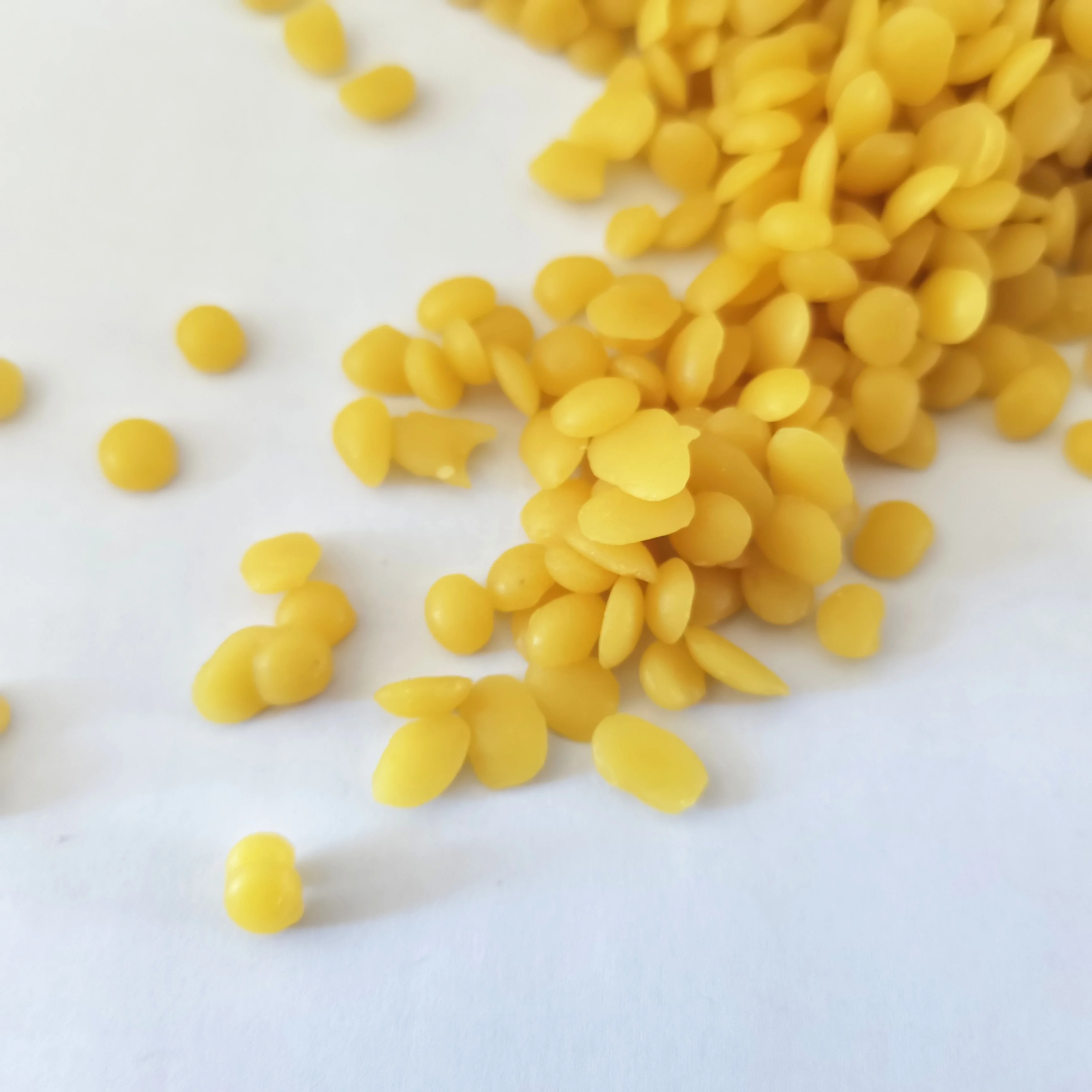 Wholesale beeswax pellets pure natural refined yellow beeswax