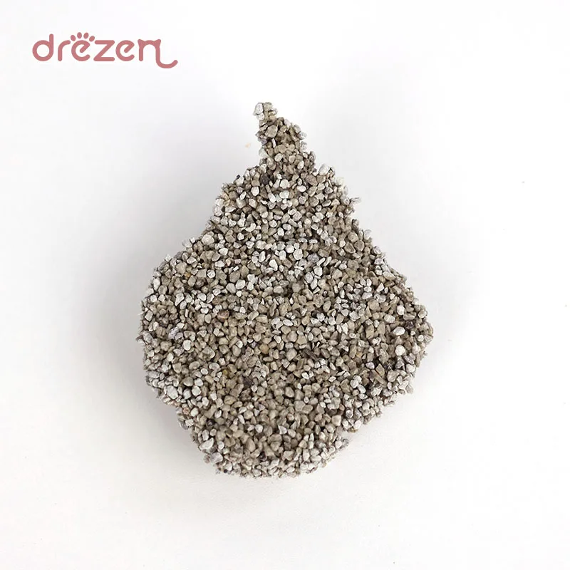 Bentonite Plus Activated Carbon Cat Litter Natural Lavender Fragrance Sand with Clumping Effect Ball Pattern Zeolite Material