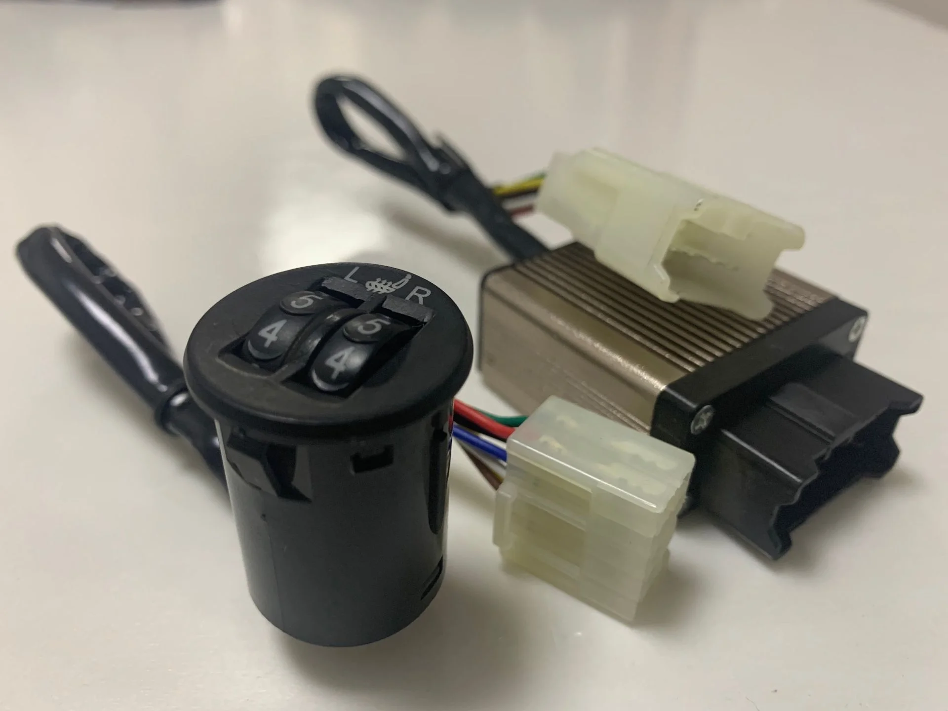 Универсальный модифицированный углеродный подогреватель сиденья 12 В для автомобильных сидений, подогреватель сиденья