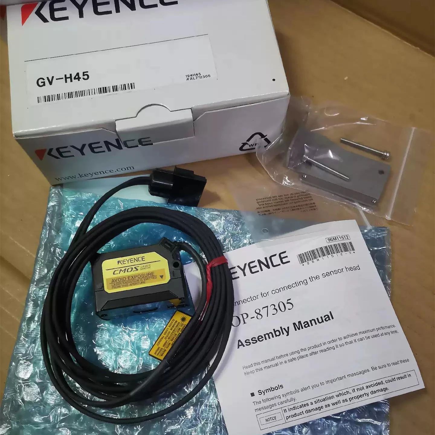 laser sensor amplifier keyence GV-22P