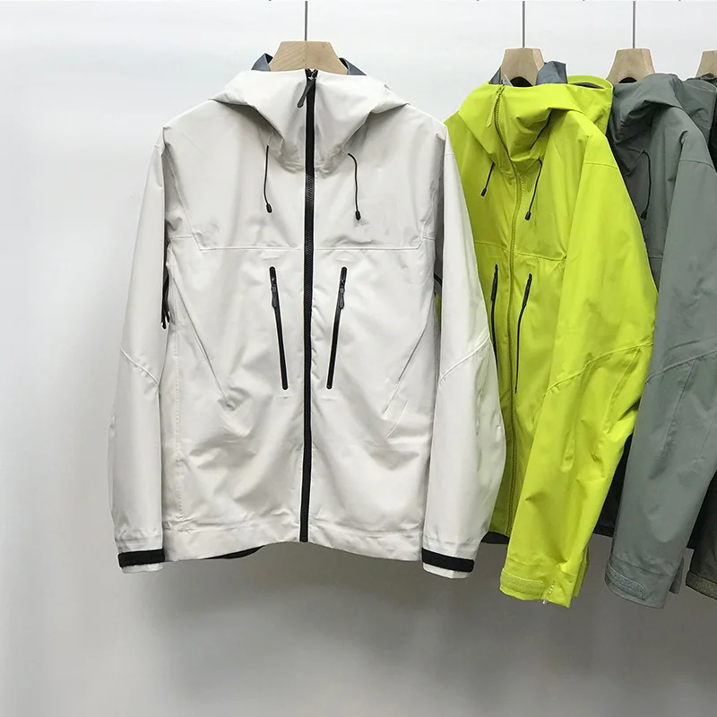 Unisex Plus Size Tactical Jacket Thin Hard Shell Waterproof Custom Brand Logo Jacket for Outdoor Zipper Closure