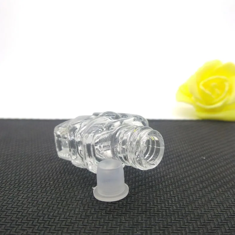 Wholesale Empty Glass Mini Perfume Air Freshener Aroma Diffuser Bottle Hanging Car Perfume Diffuser