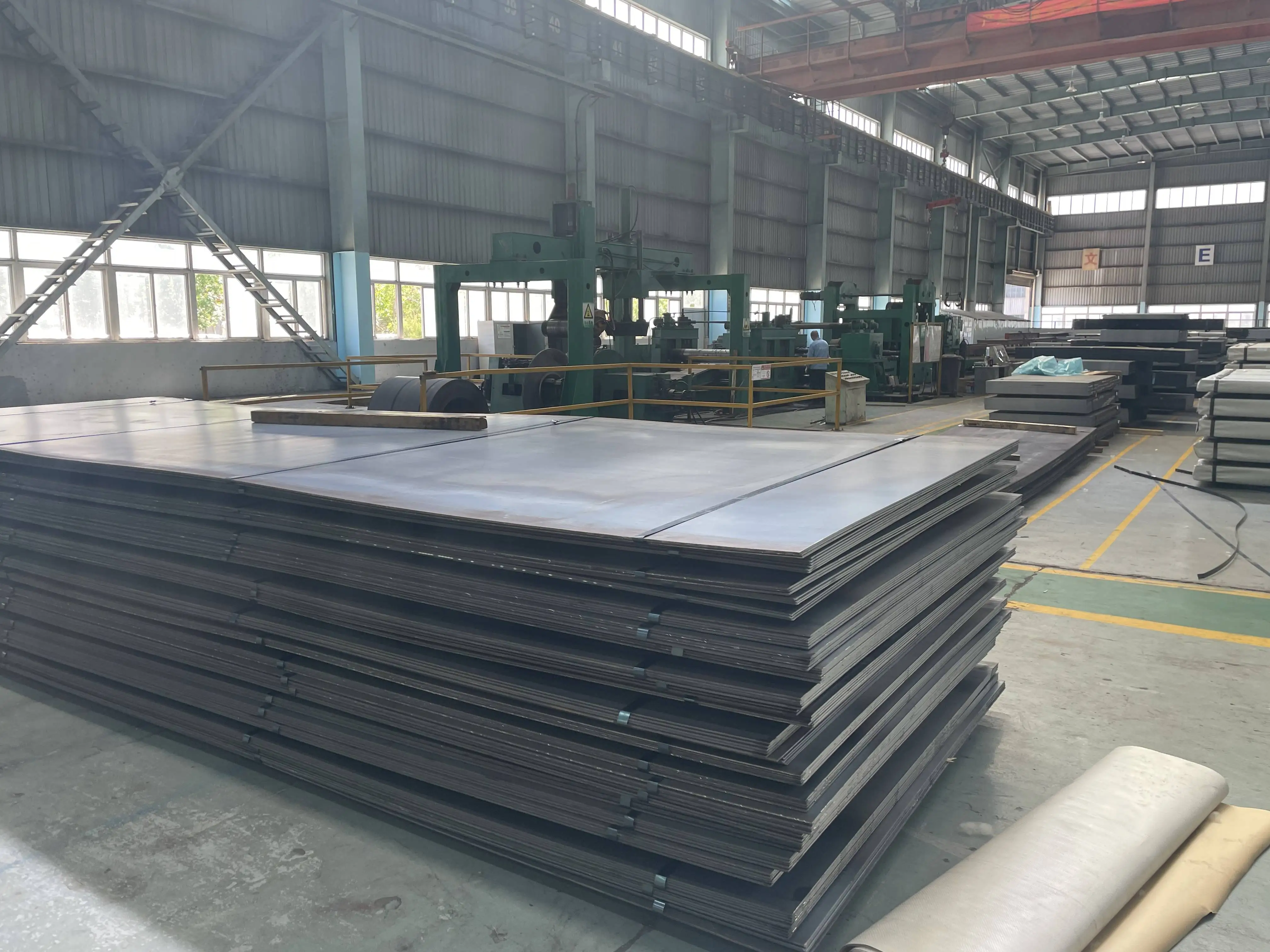 10mm thick a516 grade 70 hot rolled black sheet boiler carbon steel plate steel plate