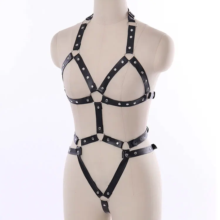 Professional Manufacturer Belted Dance Festival Carnival Costumes Punk Goth Women Harness And Leash Set