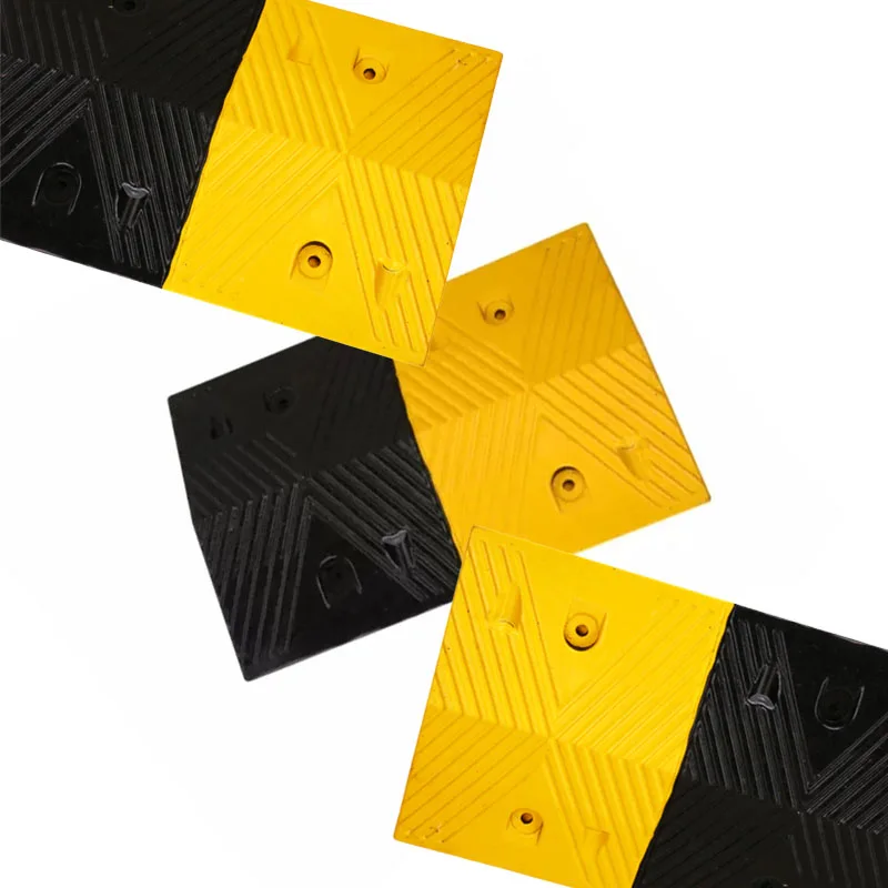  Low Price Traffic Warning Products Road Barrier Rubber Ramp Reflective Speed