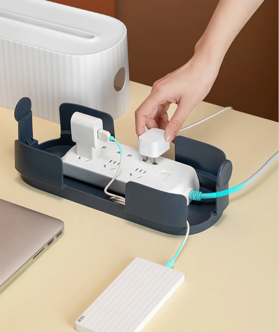 Best Selling USB Cable Management Box Plastic Desktop Drawer Organizers Electric Socket Data Cord Wire Storage Desktop Organizer