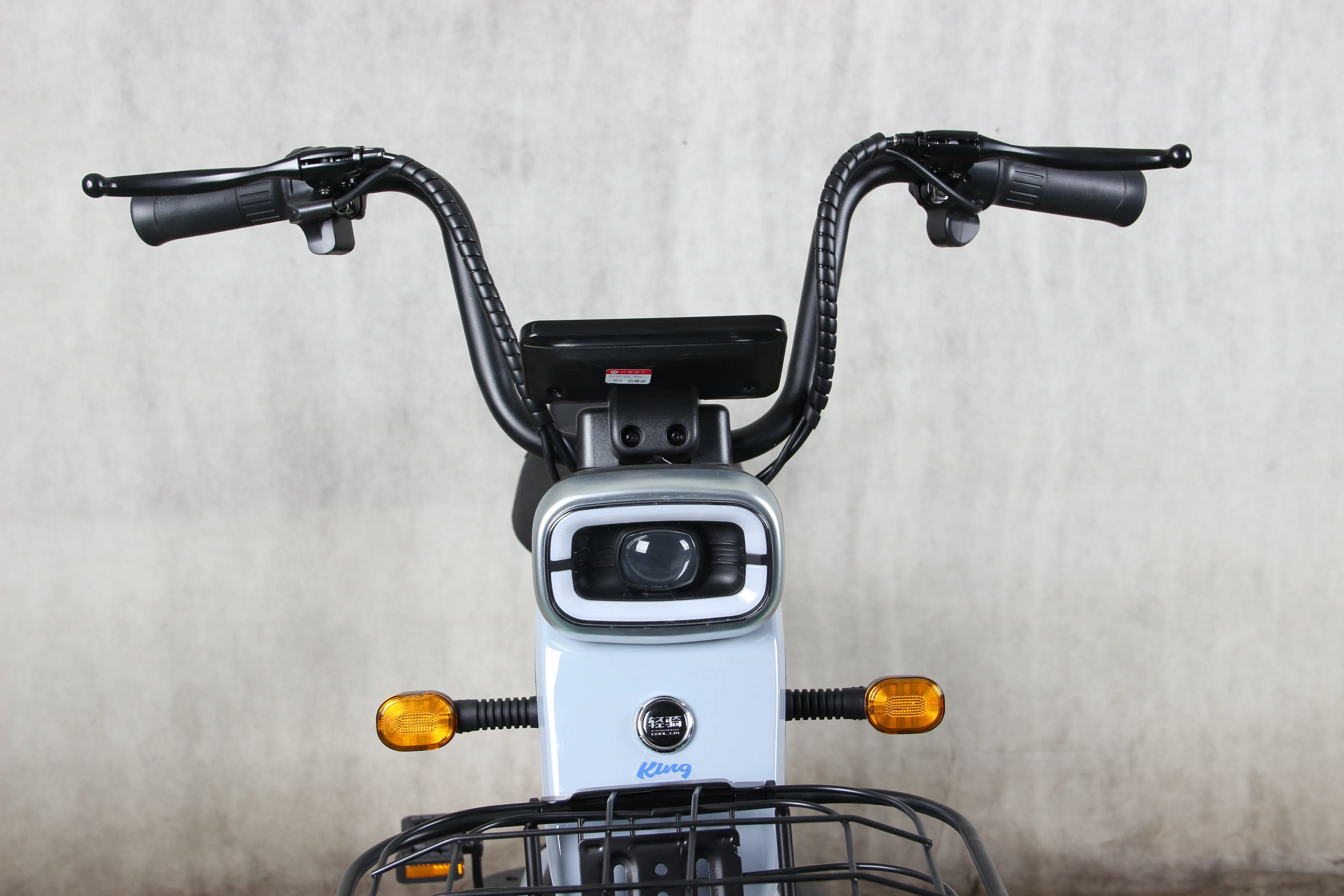 VIMODE 2022 factory supply cheap electric mini moped  for students