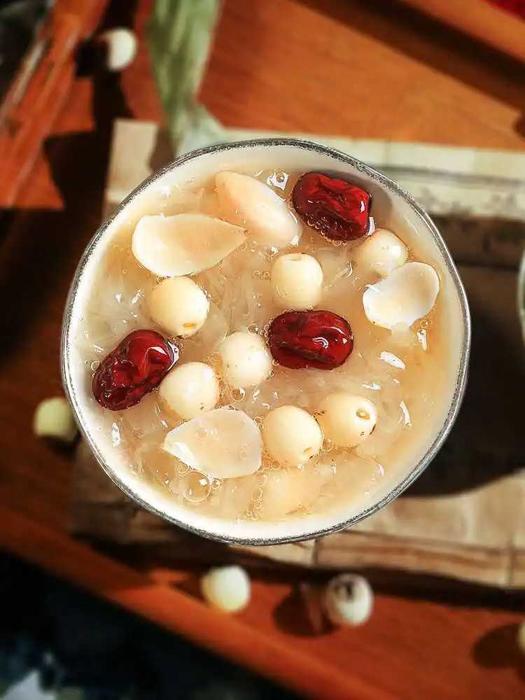 HUAOU Wholesale Chinese  Lotus Cheap  Edible Semen Nelumbinis Lianzi Lotus Seeds