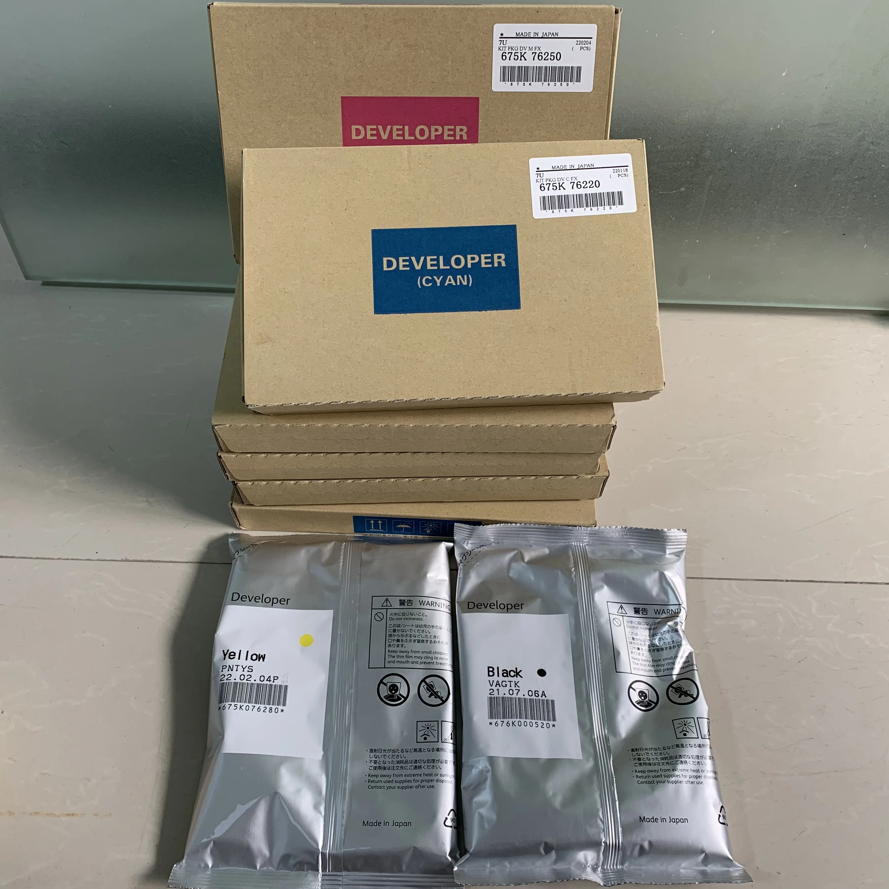 Developer Housing Assembly 604K86552 for Xerox 700 Color 550 560 C60 C70 C75 J75 Original Spare Part Unit 675K76220