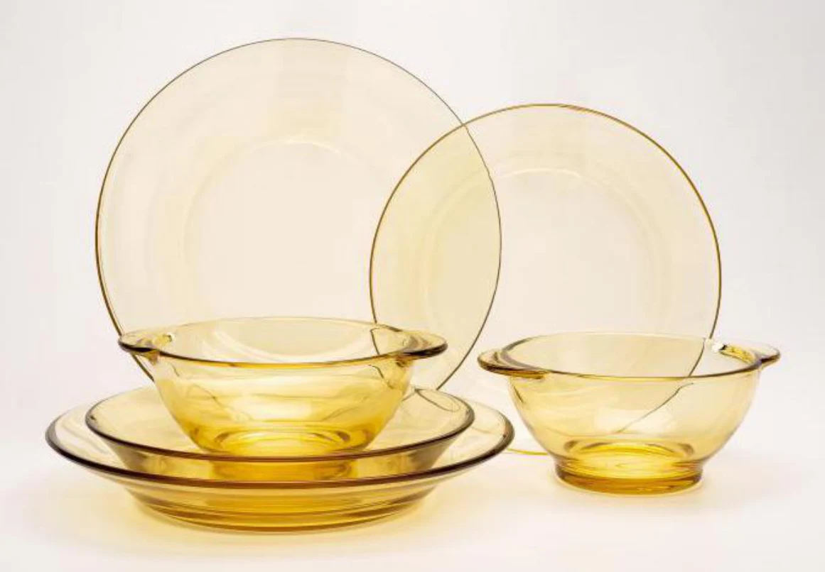 Glass Microwave Oven Safe Amber Bowl and Plate Set Sustainable Stainless Steel Lid Glass Bowel Minimalist Party Juego De 1