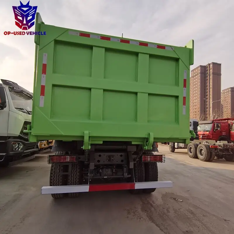 China Brand New Sinotruck 40 Ton 6x4 10 wheel truck Dump Truck for Sale howo truck price