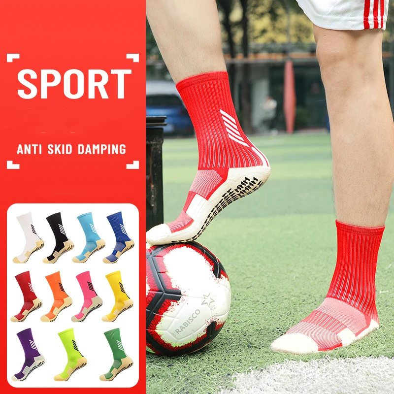 YL wholesale comfortable compression sport football socks non slip soccer grip socks men