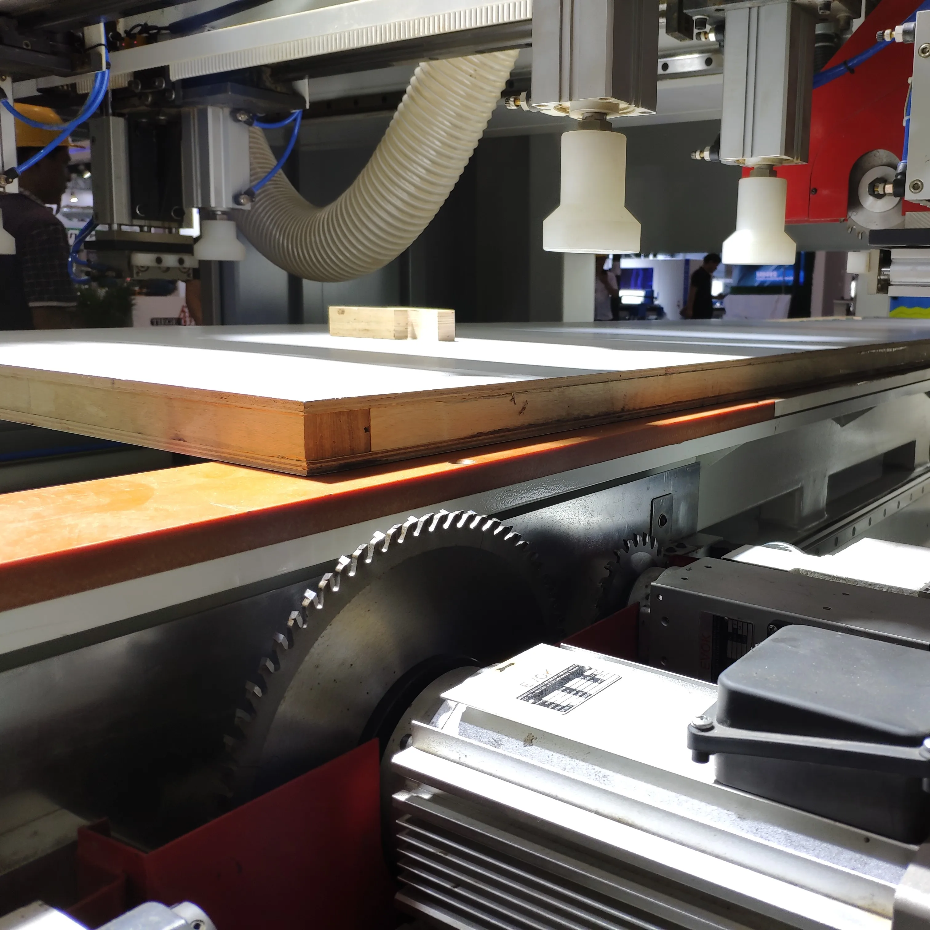 EVOK M4J261184 FOUR EDGE SIZING MACHINE