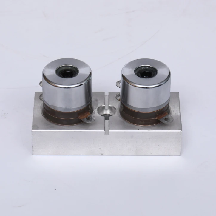 Quality Assurance  Low Resistance and Voltage Geramic Chip Ultrasonic Transducer For Descaling