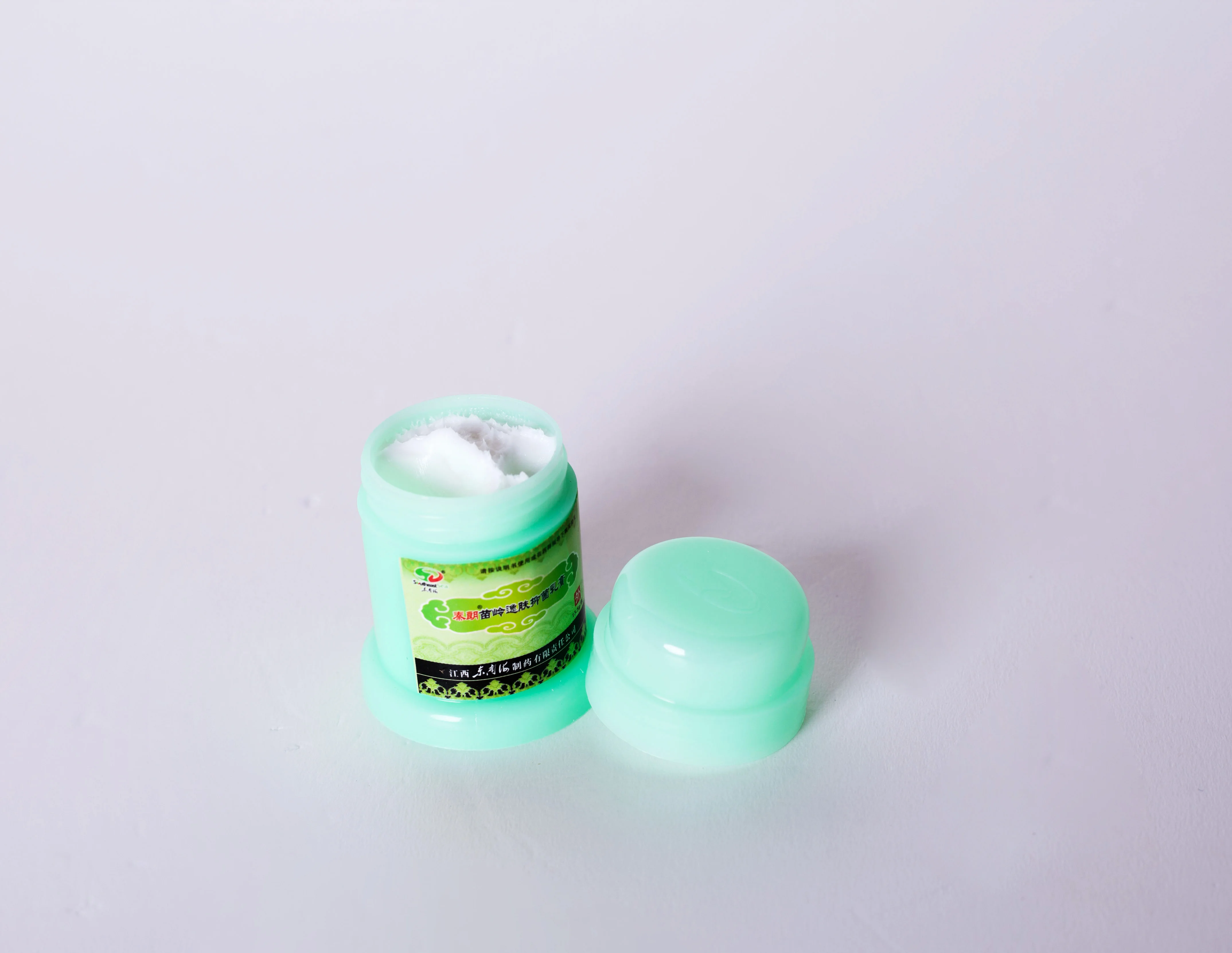 Wholesale Chinese Herbal Acne Antibacterial Ointment Manufacturers OEM Supply Daily Use for Body Skincare for Adults