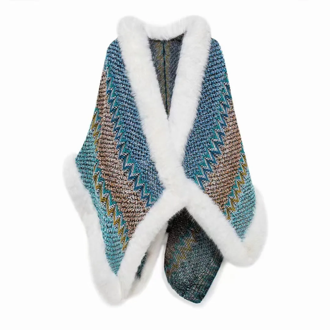 W0022 Luxury ladies faux fur collar shawls cloak thick cashmere women scarf Arabic shawl custom women clothing