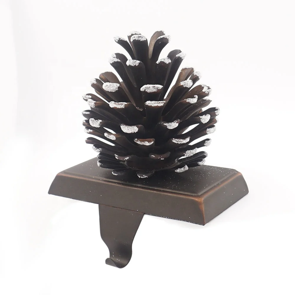 Sales Christmas Home Decor Cast Iron Pinecone Stocking Holder Farmhouse Christmas Decoration